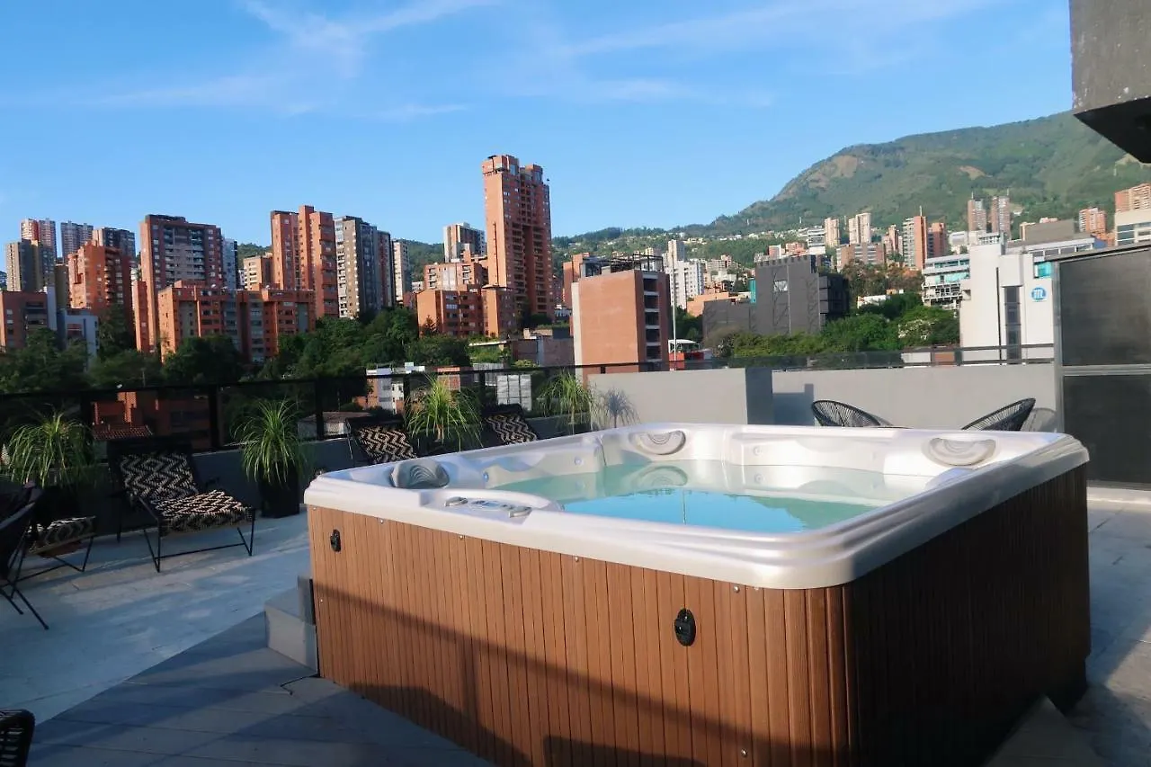 ****  Hotel Dix Medellín Kolumbien